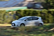 豐田計(jì)劃到2027年將電動(dòng)車型增至15款，并實(shí)現(xiàn)年產(chǎn)100萬(wàn)輛的目標(biāo)