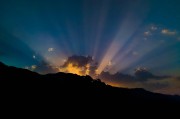 夢(mèng)中的奇妙之旅，一次難忘的趴著夢(mèng)境