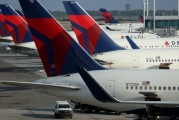 航空板塊繼續(xù)下行 達(dá)美航空跌5.2% 本周累跌17%