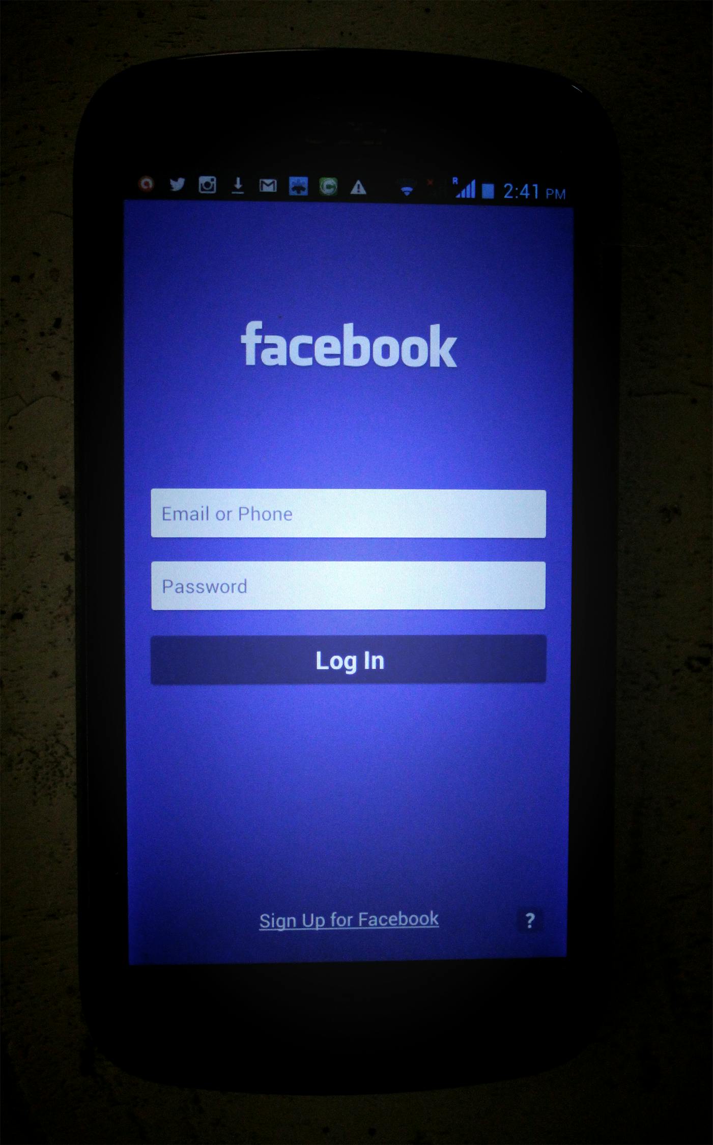 Facebook手機(jī)版注冊教程，輕松開啟社交新篇章